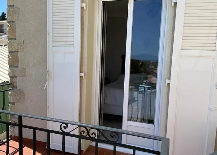 Appartement Dans à Avec Vue Antibes